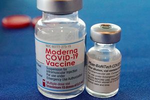 Moderna demandó a Pfizer por patentes de vacuna COVID-19