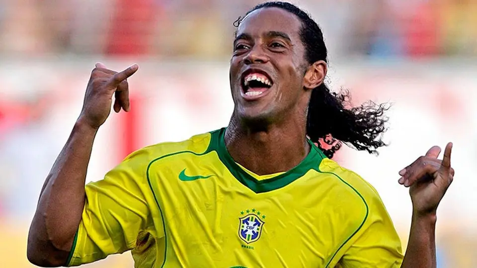 Ronaldinho previo a Qatar 2022: 'Brasil siempre es favorito, estoy ilusionado'