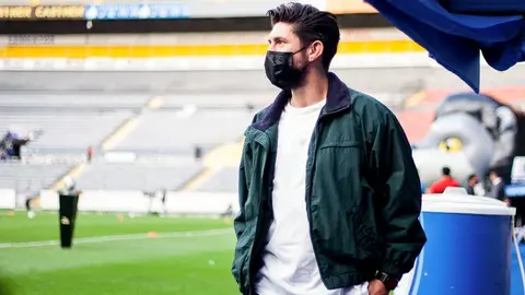 Oribe Peralta se encontró con Raúl González Blanco, goleador del Real Madrid