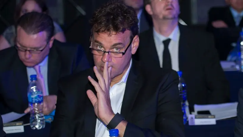 Faitelson llamó "muertos de hambre" a sus detractores y lo tunden en Twitter