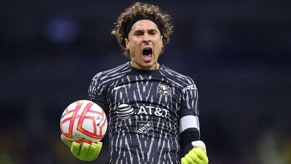 América: Guillermo Ochoa, cerca de renovar su contrato con los azulcremas por año y medio