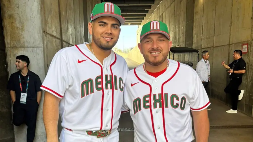 Jonathan Aranda y Alejandro Kirk también han compartido en la selección mexicana | Especial