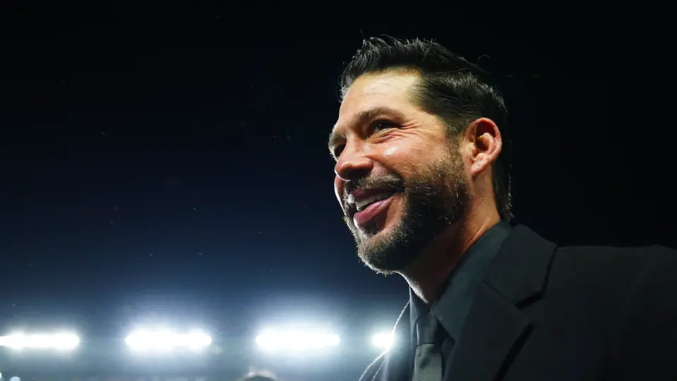 Benjamín Mora, entrenador del Pachuca, en el partido ante Cruz Azul | IMAGO7