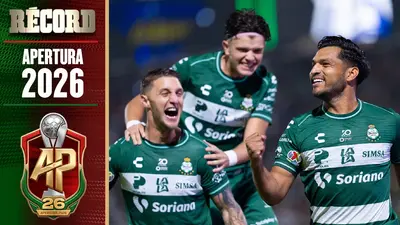 ¡Imparables! Santos aprovecha desastroso arbitraje para extender su racha invicta