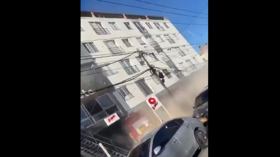El sismo registrado el 22 de octubre provocó daños en viviendas y movilizó a los servicios de emergencia en la región china. / X