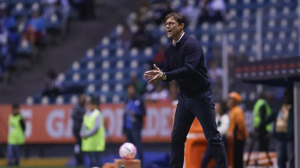 Matías Almeyda, entrenador de Rayados, durante el duelo ante Puebla | IMAGO7
