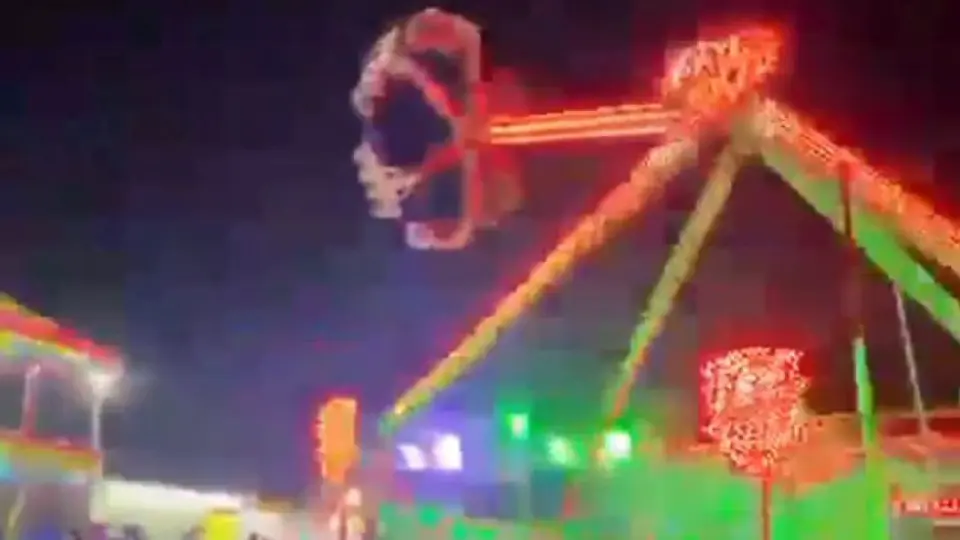 Muere joven al caer de juego mecánico en Cabo San Lucas; investigan lo sucedido