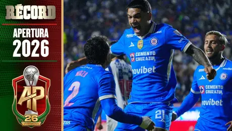 'Toro' Fernández sigue respondiendo con Cruz Azul y alcanzó una importante cantidad de goles