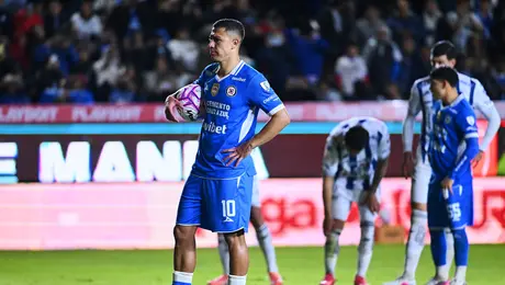 Andrés Montaño, un '10' de lujo: Se mete entre los históricos de Cruz Azul