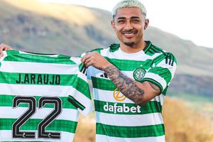 Julián Araujo brilla con el Celtic y el club busca ficharlo definitivamente