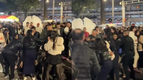 VIDEO: Mujeres se pelean en medio de la presentación de Polymarchs en el Paseo de la Reforma