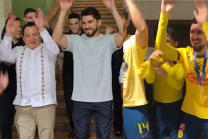Henry Martín y gobernador de Yucatán hacen baile viral del Tricampeonato