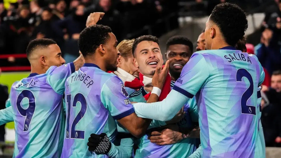 ¡Primera victoria del 2025! Arsenal remonta y vence a domicilio al Brentford