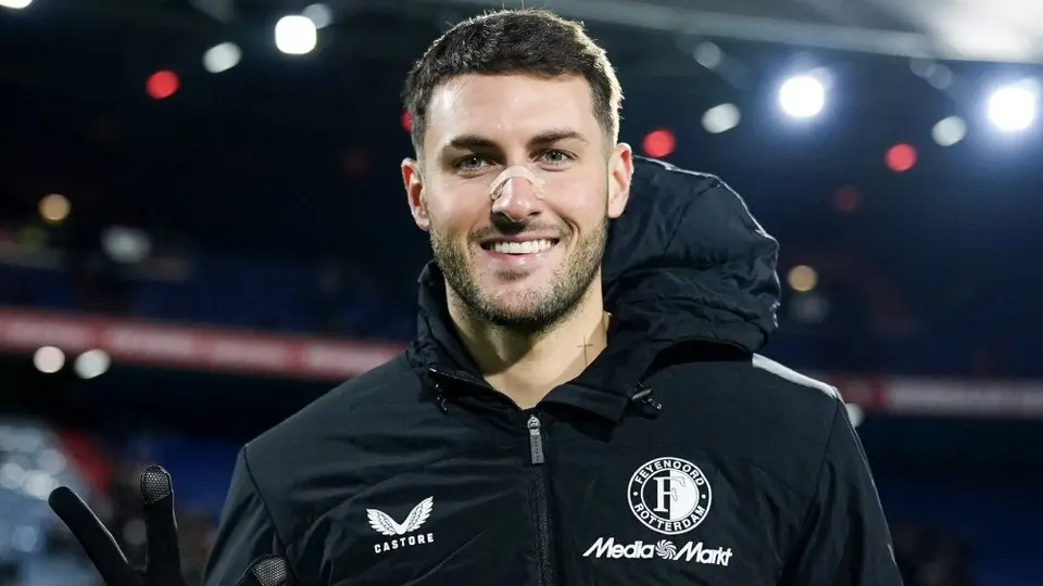 Mejores memes del encuentro de Santiago Giménez y Pulisic en Milan
