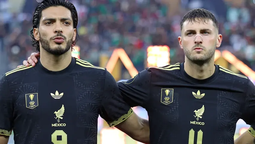 Santiago Giménez y Raúl Jiménez| IMAGO7