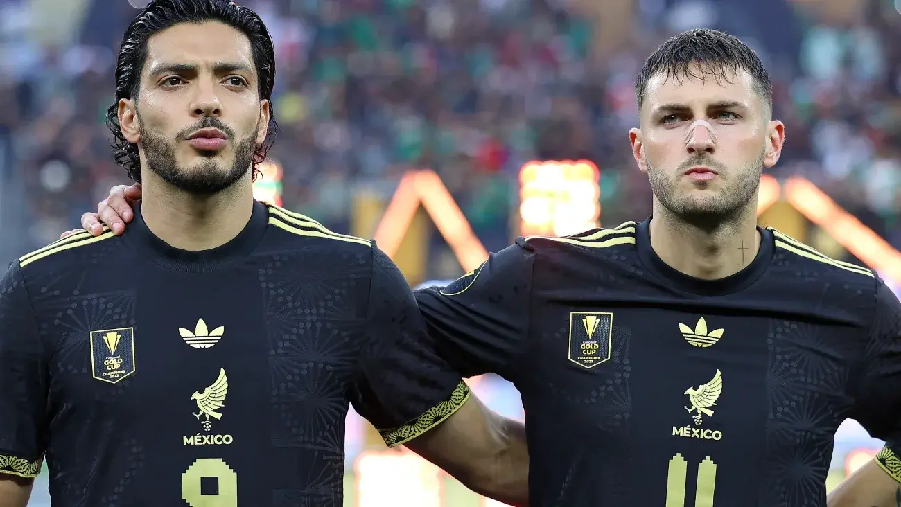 Santiago Giménez y Raúl Jiménez| IMAGO7
