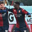 Con Johan Vásquez de titular, el Genoa vence en casa al Venezia