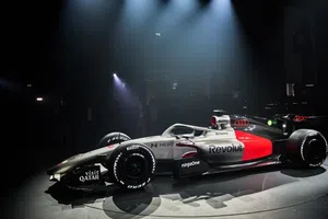 Audi presenta su nuevo auto con Hülkenberg y Bortoleto de cara a una nueva era