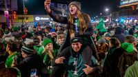 Aficionados inundan calles de Philadelphia celebrando el pase al Super Bowl LIX