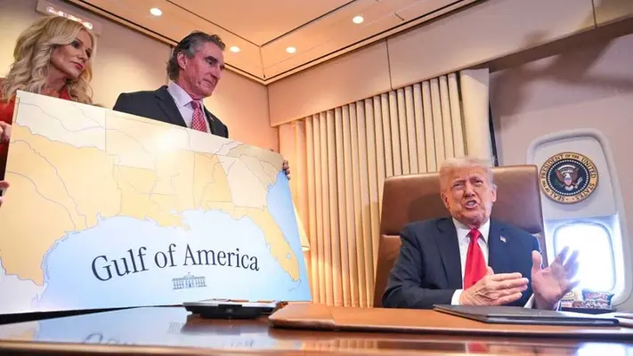 Casa Blanca defiende la decisión de retirarle a AP el acceso a la Oficina Oval por el “Golfo de México"