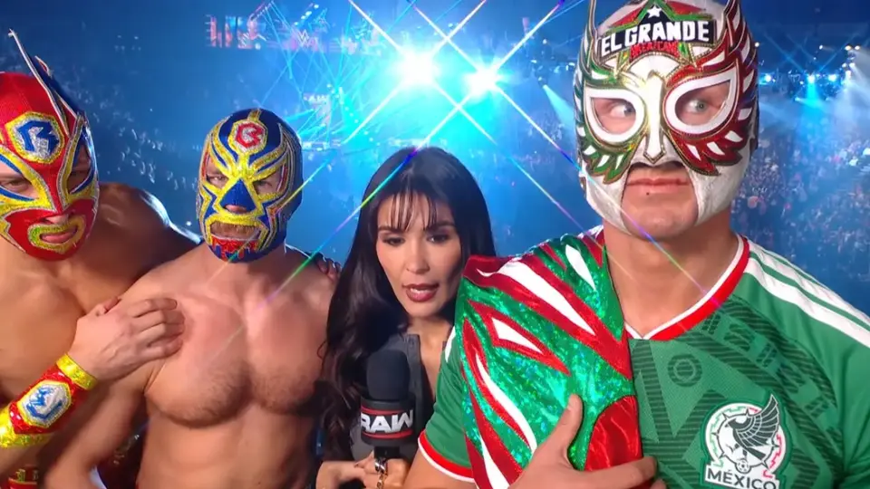 Sorpresa en Raw Belfast: El Grande Americano no recibe apoyo de sus 'paisanos'