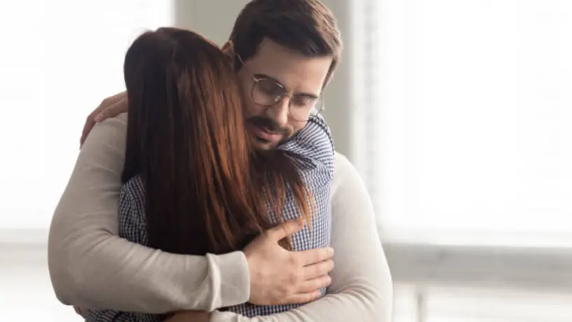 Día Internacional del Abrazo: por qué se celebra el 21 de enero y cuál es su origen