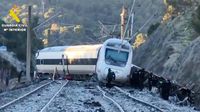 Sube a 39 muertos el saldo por descarrilamiento de tren en España