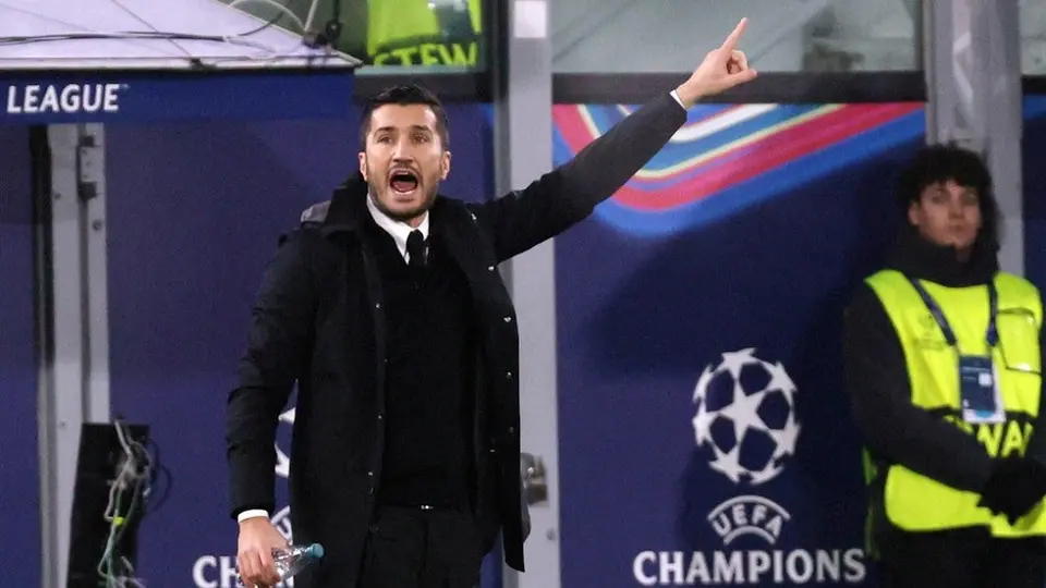 Borussia Dortmund anunció el despido de Nuri Sahin tras derrota en Champions League