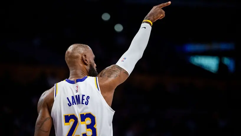 LeBron James no es elegido dentro de los titulares para el NBA All-Star Game
