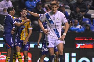 Atlético San Luis se burla del uniforme de Puebla tras victoria en el Cuahutémoc