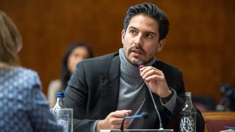 Víctor González Herrera dona 1.6 mdp para impulsar carreras STEM en México