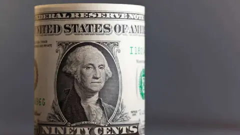 Precio del dólar 12 de febrero 2025: El peso muestra signos de recuperación