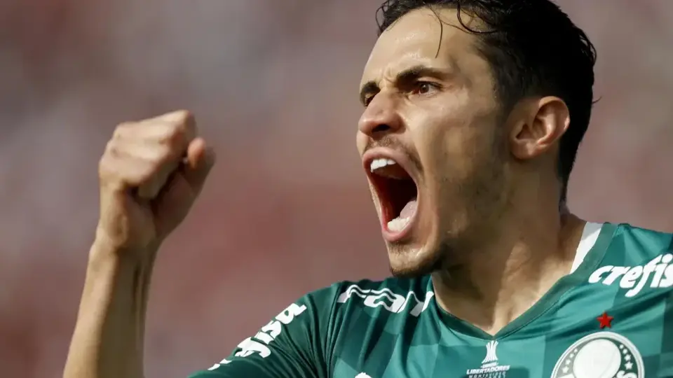 Figura del Palmeiras habla sobre la posible llegada de Veiga al América