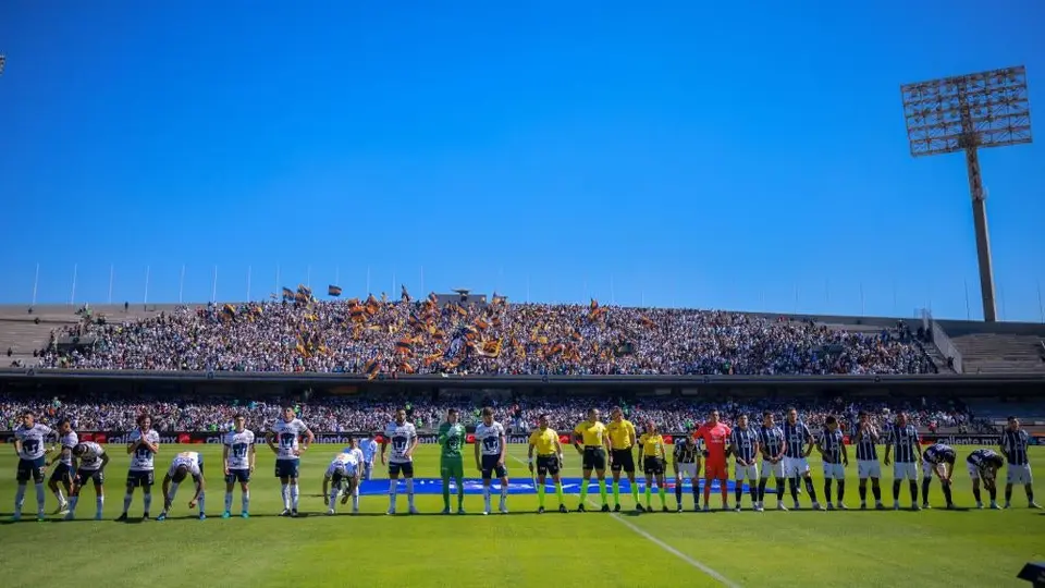 Cruz Azul y Pumas pondrán a prueba la cancha de CU en el Clausura 2025
