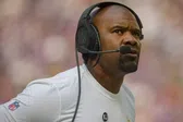 Steelers se reunirán con Brian Flores para el puesto de entrenador en jefe