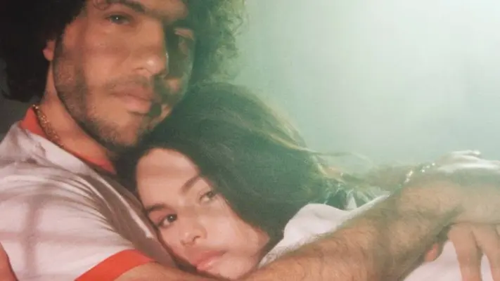 Selena Gomez anuncia su nuevo álbum I Said I Love You First