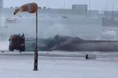 VIDEO: Vuelca avión de Delta Airlines al aterrizar en Toronto, Canadá