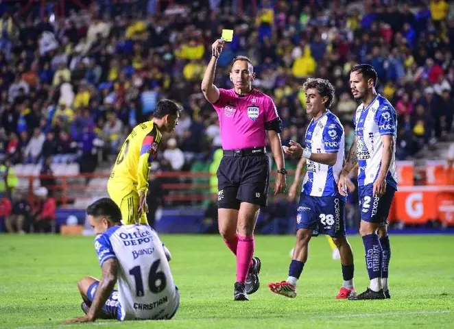 Luis Enrique Santander l IMAGO7