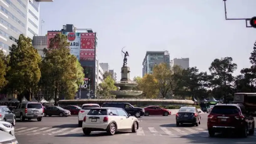 Hoy No Circula: ¿Qué autos NO circulan el martes 14 de enero en CDMX y EDOMEX?