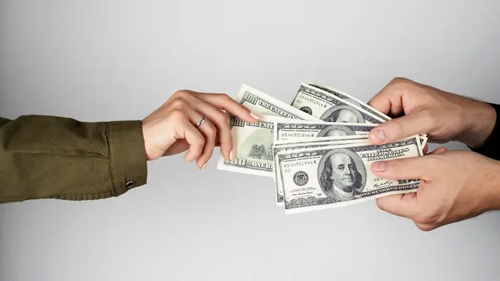 ¿Cambiarás dólares? El peso recupera terreno este jueves 23 de enero