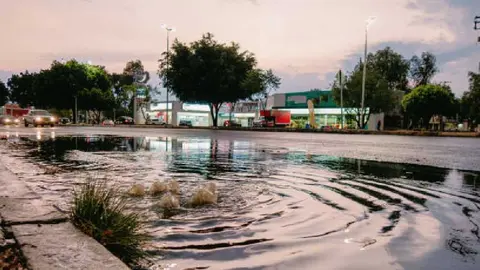 Frente Frío 24 ocasionará lluvias fuertes en varios estados de México