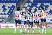 Nuevas líderes: Rayadas consigue sufrida victoria ante Cruz Azul