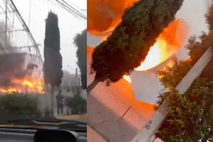 Incendio consume bazar navideño en Teoloyucan, Estado de México