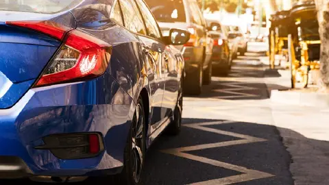 ¿Ya no podrás emplacar tu auto en otro estado si vives en CDMX? Esto dice la nueva ley