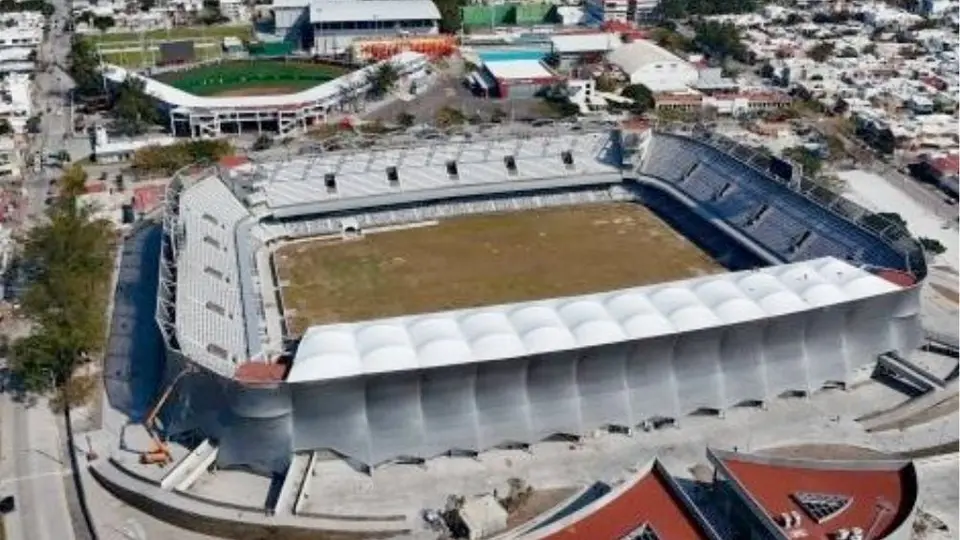 Estadio Luis 'Pirata' Fuente está cerca volver a tener futbol en el puerto