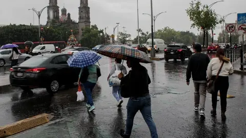 Continuarán las lluvias este jueves 18 de julio ¡Toma tus precauciones!