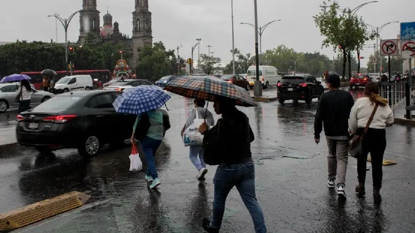 Continuarán las lluvias este jueves 18 de julio ¡Toma tus precauciones!