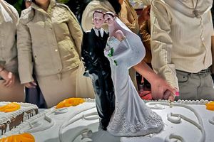 Realizan bodas dentro de varios reclusorios en víspera de Navidad