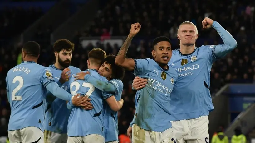 Pep Guardiola celebra sus 500 partidos con victoria de Manchester City ante Leicester City
