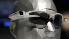 Sony da a conocer sus SmartEyeglass Attach